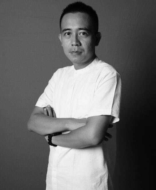 Muslim (Wim), Head of Data Center